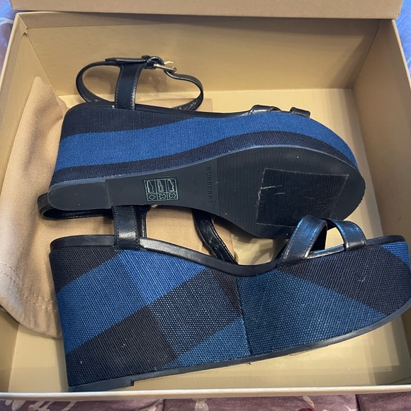Burberry platform sandals sz 39 - Picture 3 of 4